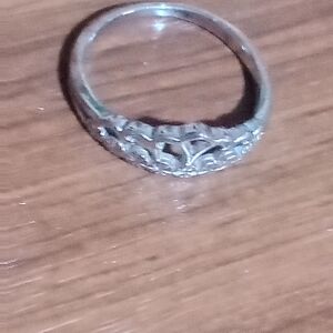 Fashion crown ring ladies are  worn greatly very used